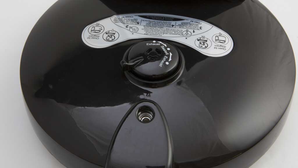 New Wave 6 in 1 Multi Cooker NW-800