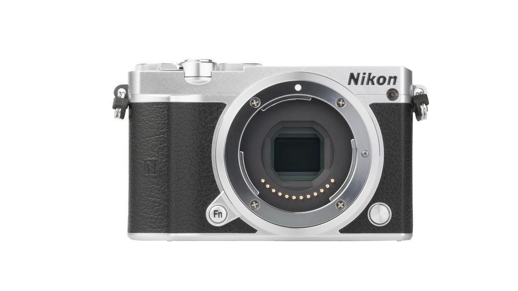 Nikon 1 J5