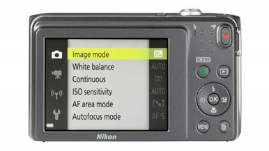 Nikon Coolpix S3700