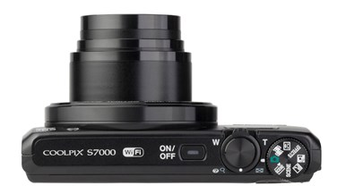 Nikon Coolpix S7000