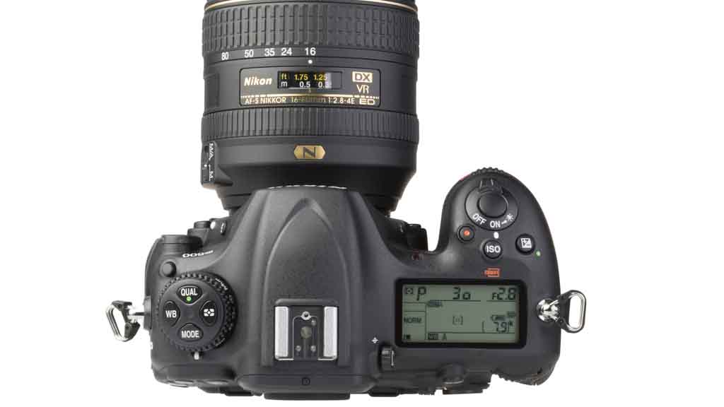 Nikon D500