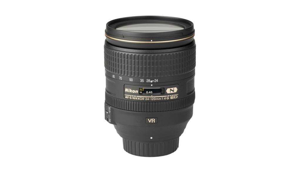 Nikon D780