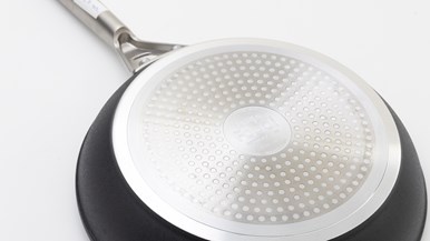 Ninja ZeroStick Cookware 24cm Frying Pan C30024ANZ