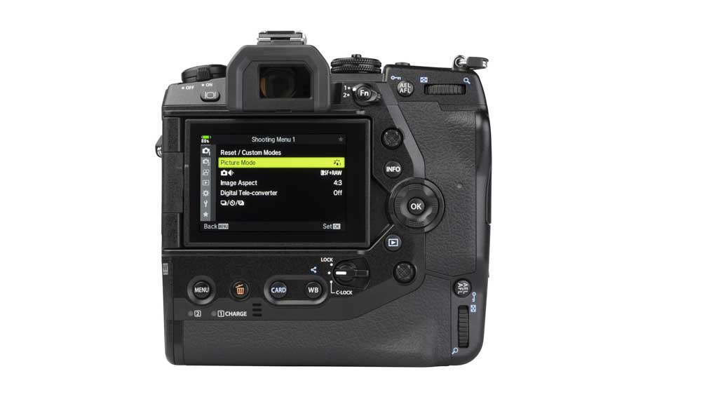 Olympus OM-D E-M1 X