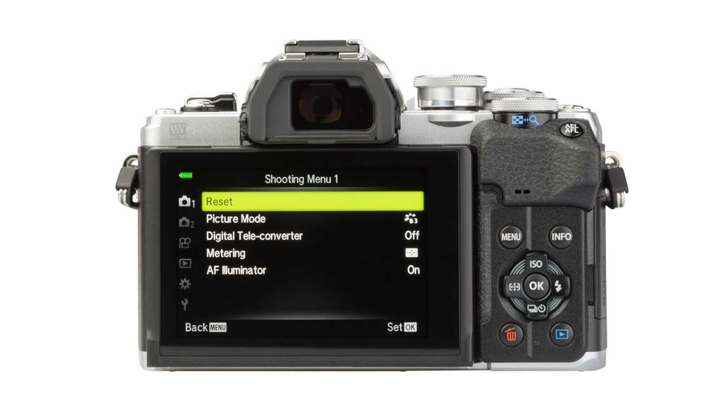 Olympus OM-D E-M10 Mark IV
