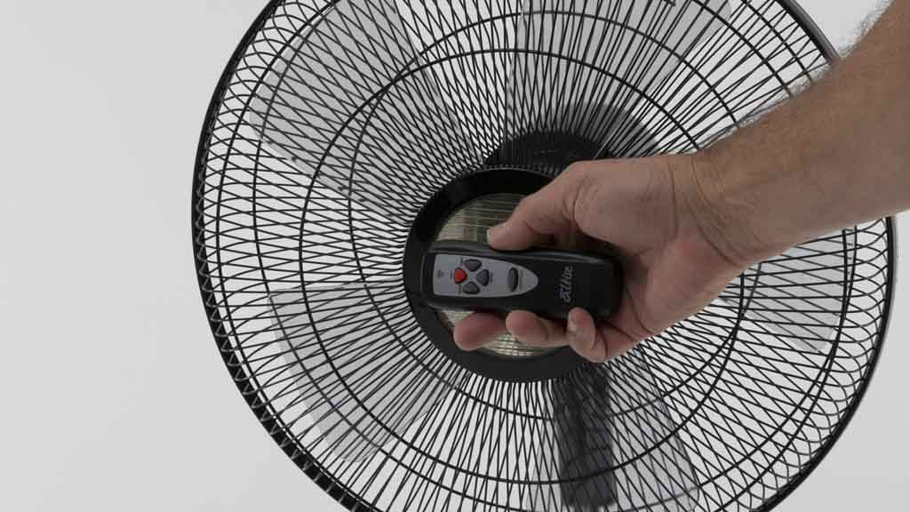 Omega Altise 40cm Pedestal Fan OP408R