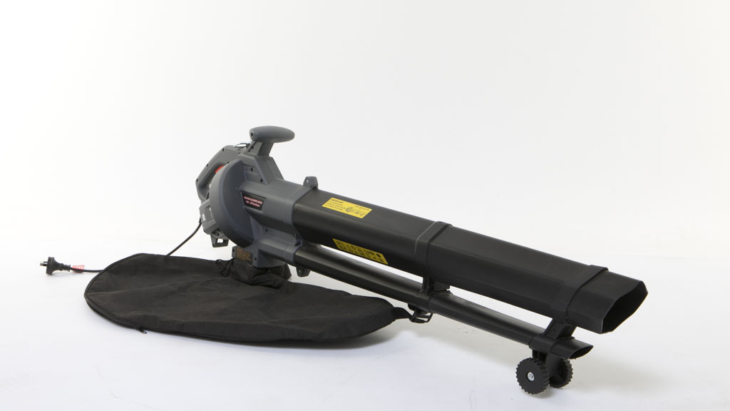 Ozito BLV-2401