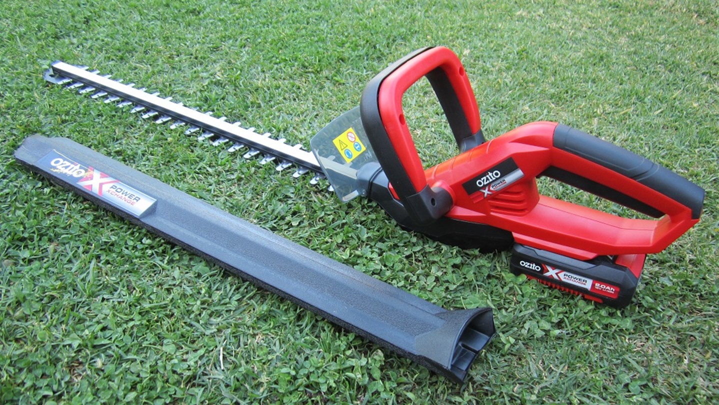 Ozito HTR550 Review Hedge trimmer CHOICE