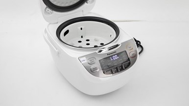 Panasonic Electronic 5.5 Cup Rice cooker/Warmer SR-CX108SST
