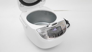 Panasonic Electronic 5.5 Cup Rice cooker/Warmer SR-CX108SST