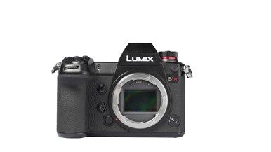 Panasonic LUMIX S1R