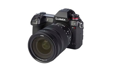 Panasonic LUMIX S1R