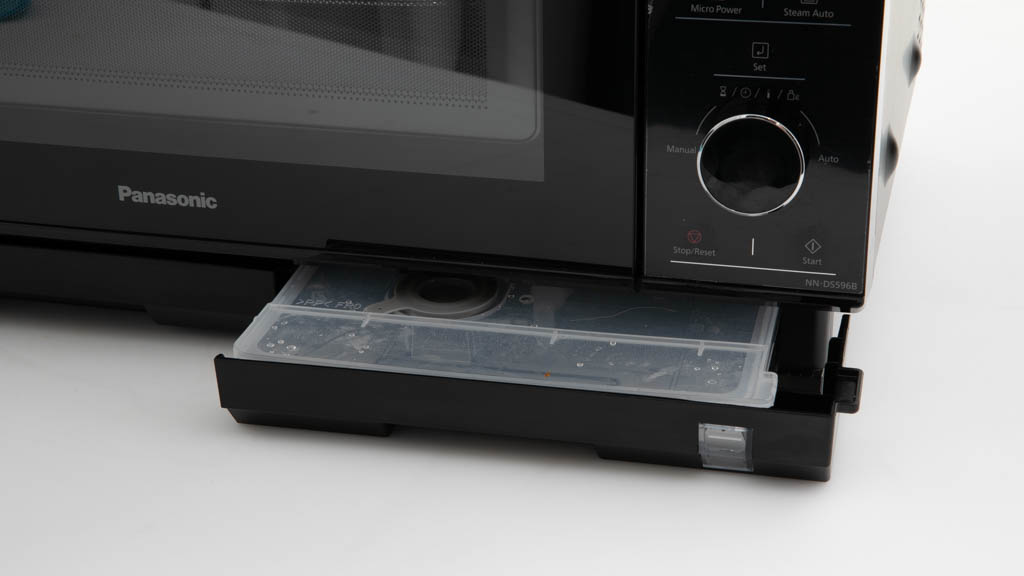 Panasonic Steam Inverter NN-DS596B