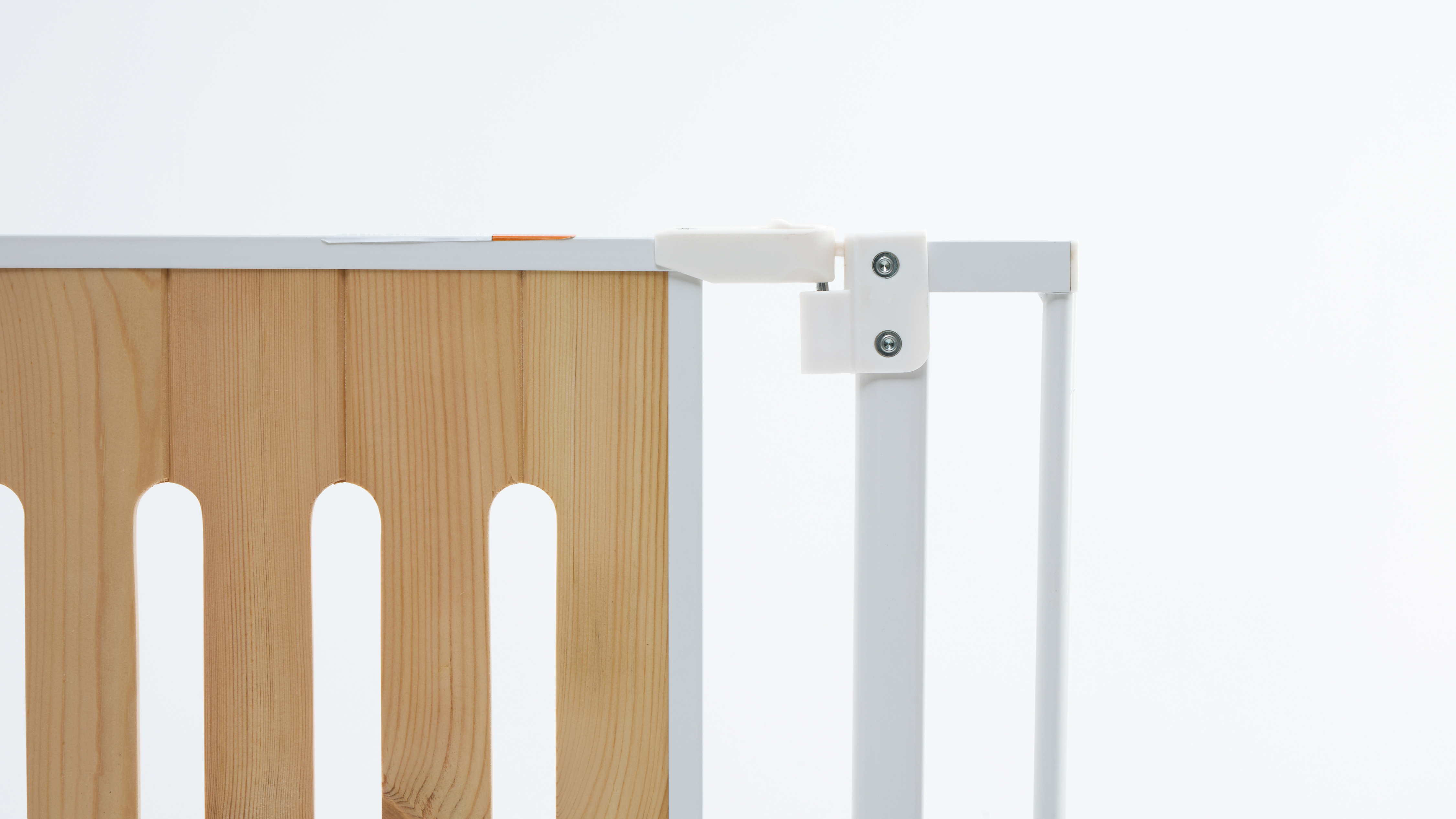 Perma Child Safety Easy Fit Timber Baby Gate 3209