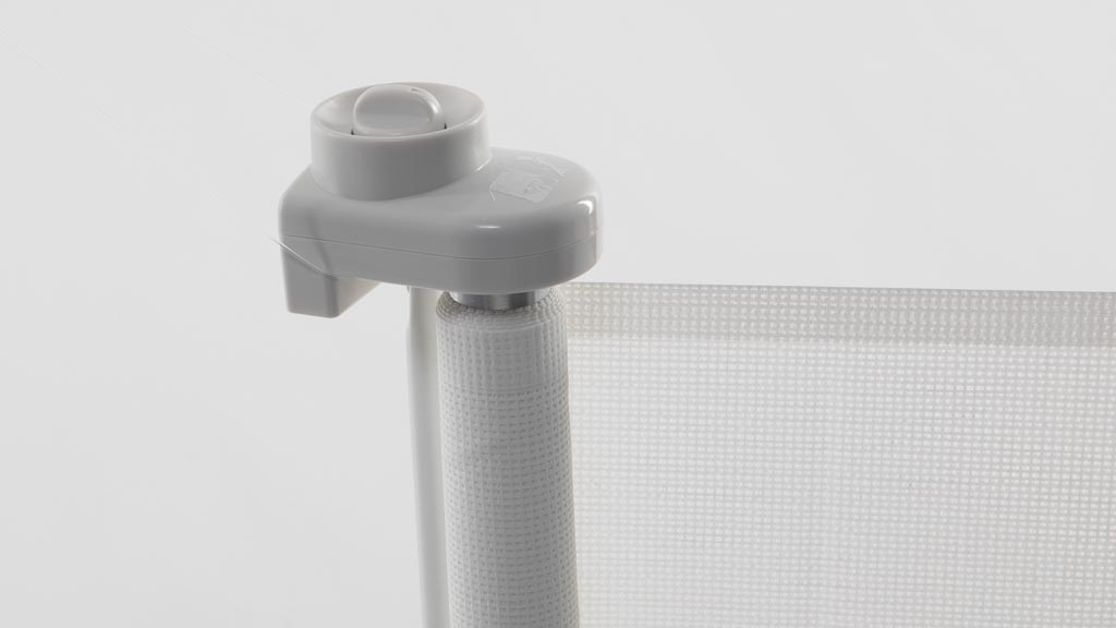 Perma Child Safety Retractable Gate 754