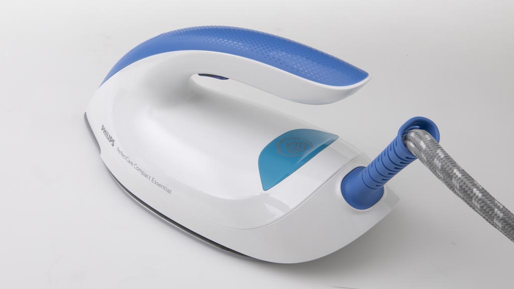 Philips PerfectCare Compact Essential Steam Generator Iron GC6804/20