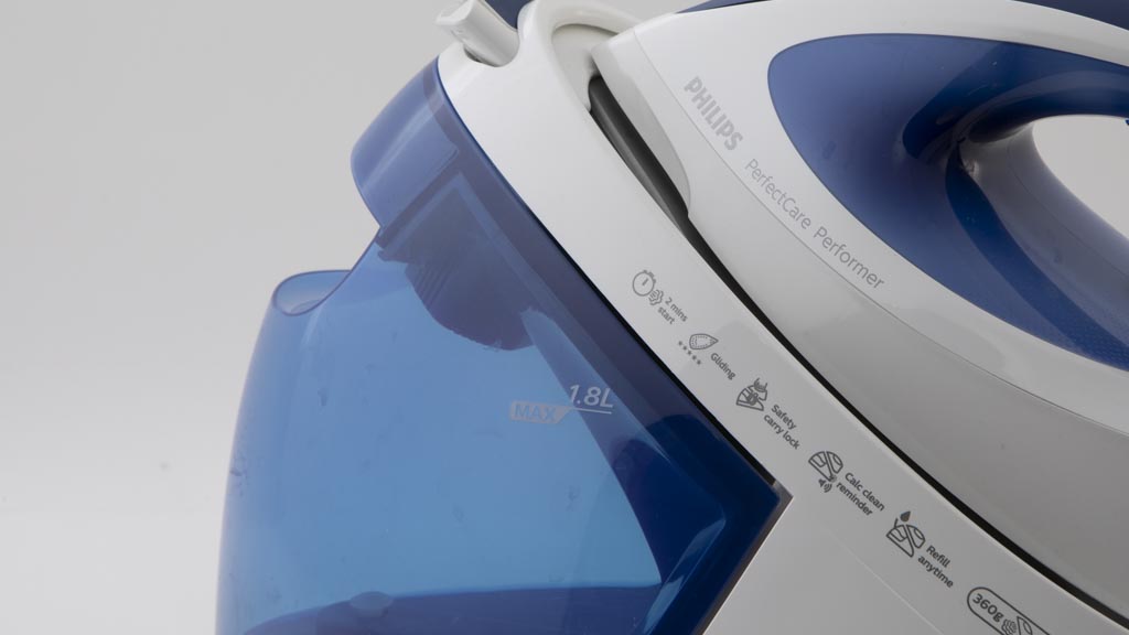 Philips PerfectCare Performer Steam Generator GC8712/00