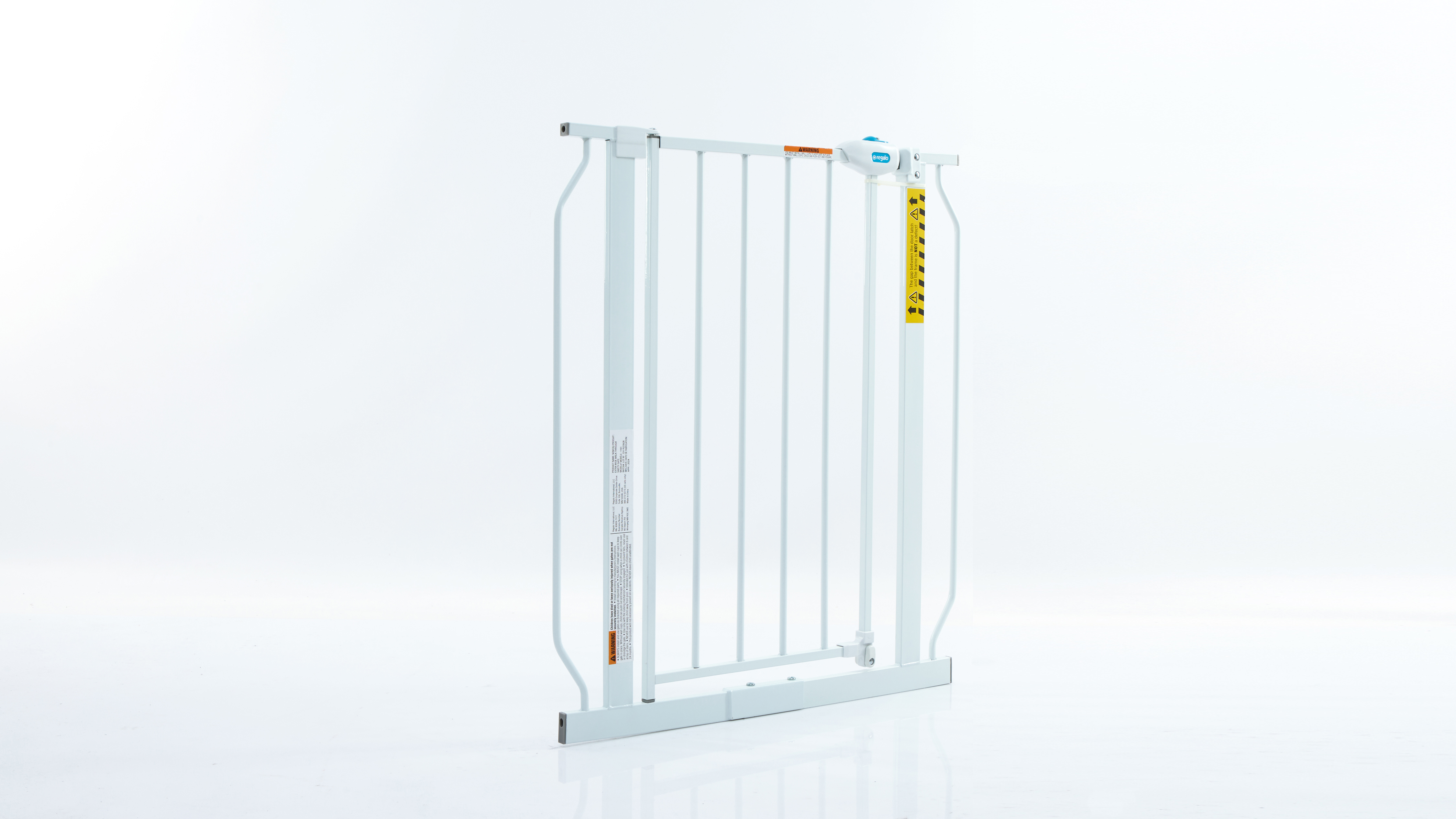 Regalo Extra Wide Walk-Through Safety Gate 1161