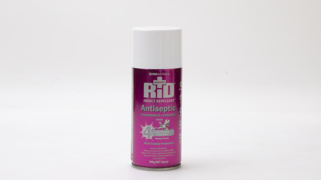 Rid Antiseptic Chamomile + Vitamin E Spray carousel image