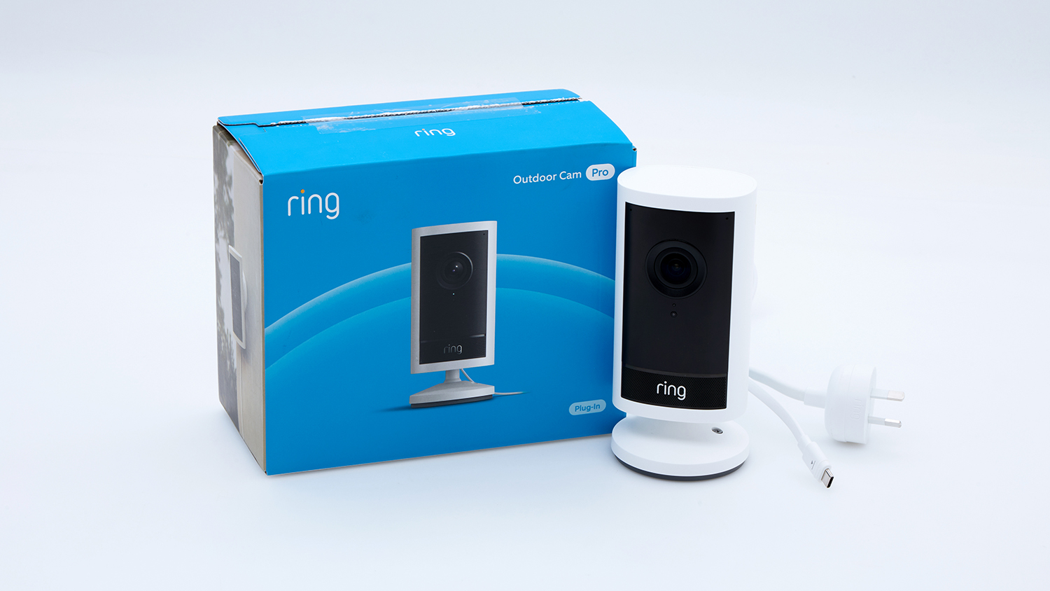Ring Outdoor Cam Pro Plug-In (5CCEA2)