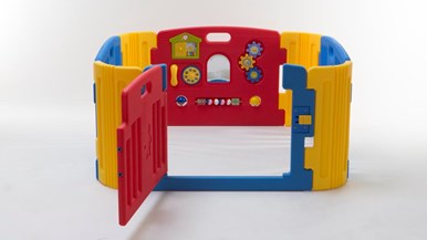 Roger Armstrong Large Expandable Entertainer Playzone RA734