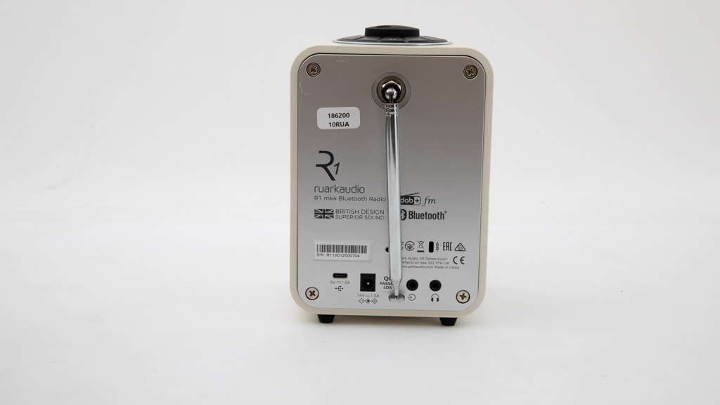 Ruark R1 Mk4 Deluxe Bluetooth Radio