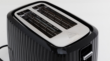 Russell Hobbs Eden 2-slice Toaster RHT2737BLK
