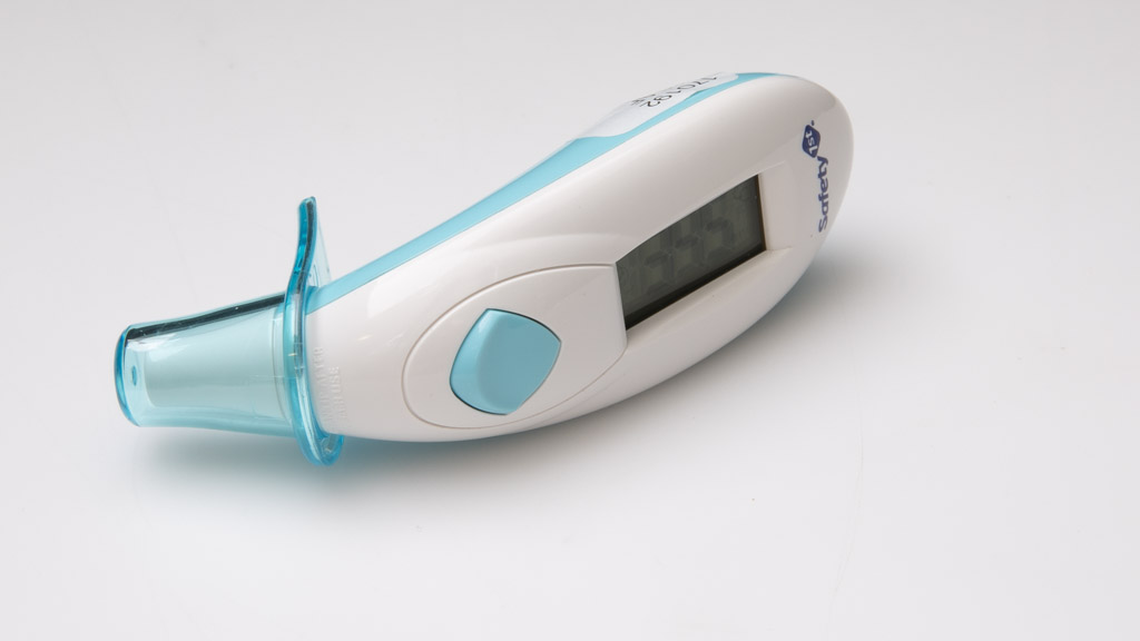 Safety 1st TH081 Quick Read Ear Thermometer Review Personal