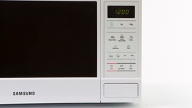 Big W Brilliant Basics Compact Digital Microwave EM720CRL(F)-PM