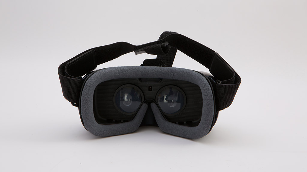 Samsung New Gear VR (SM-R323) Review | Virtual reality headset | CHOICE