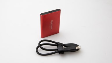 Samsung Portable SSD T5 (1TB)