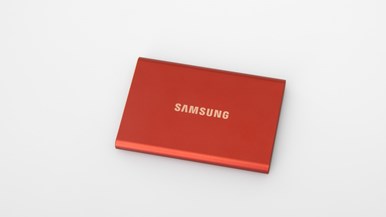 Samsung Portable SSD T7 (2TB)