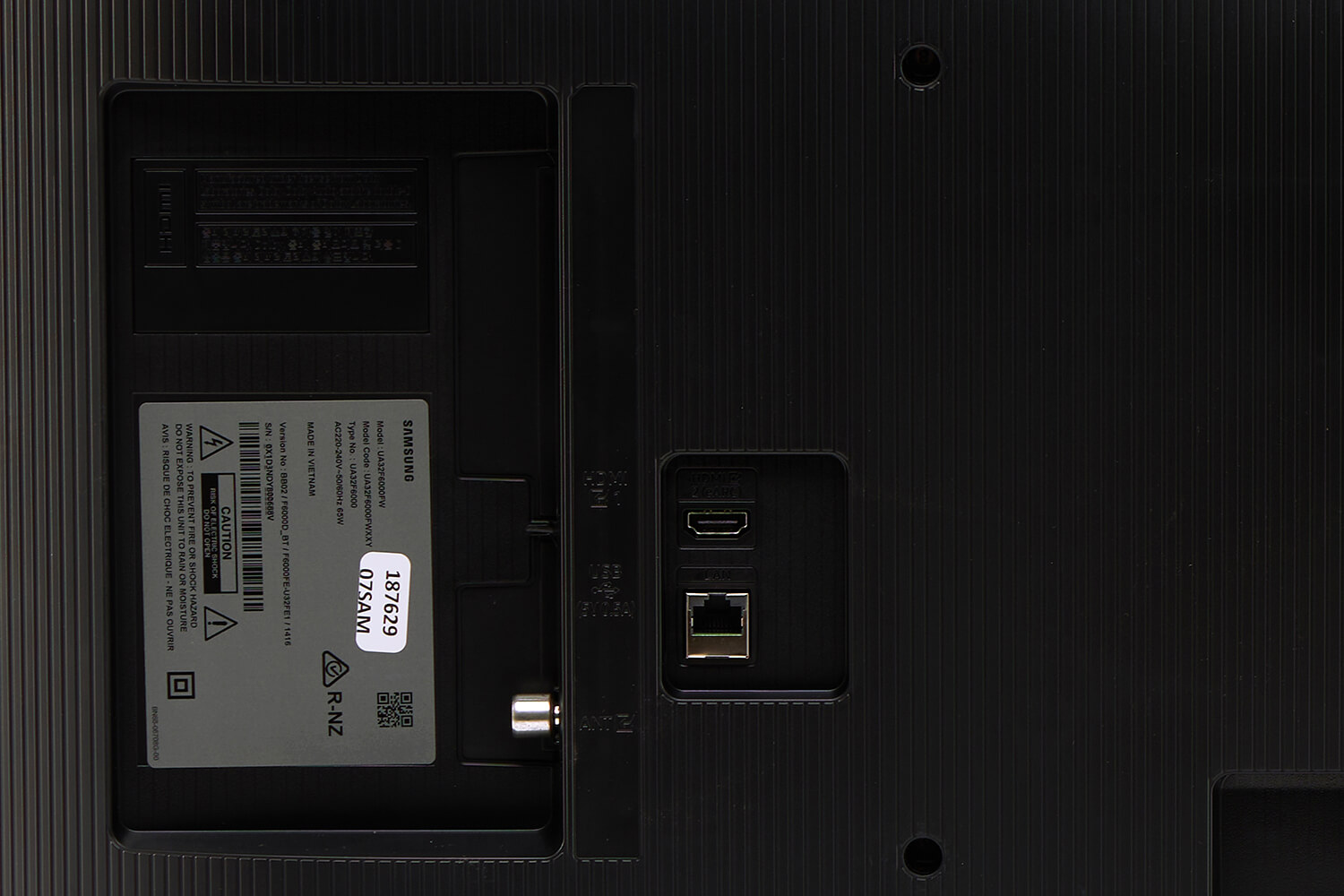 Samsung UA32F6000FWXXY