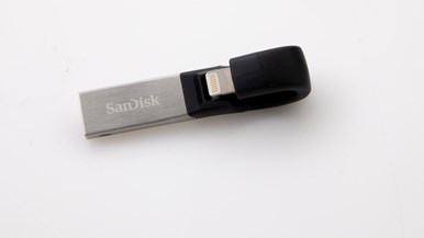 SanDisk iXpand Flash Drive (128GB)