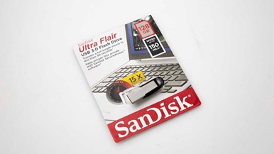 SanDisk Ultra Flair USB 3.0 Flash Drive (128GB)