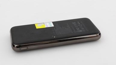 Satechi Quatro Wireless Power Bank (for Apple Watch)