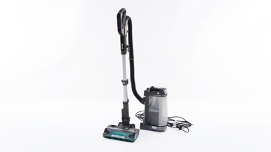 Shark PowerDetect Corded Upright AZ3900