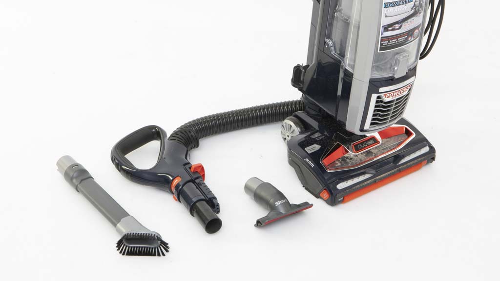 Shark Powered Lift-Away NV800ANZMN