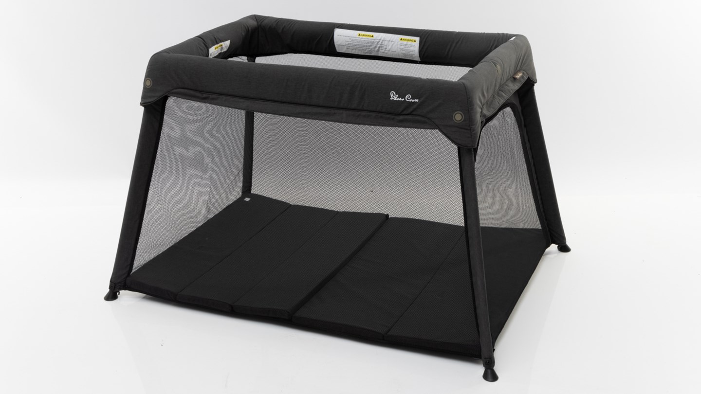 Baby Björn Travel Cot Easy Go Review Portable cot CHOICE