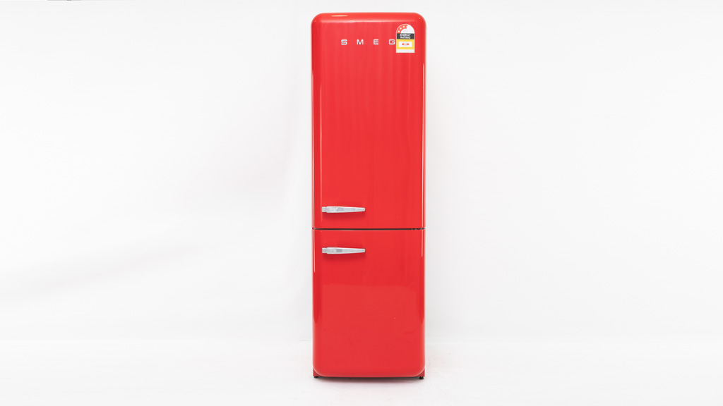 Smeg FAB32RRDNA1 carousel image