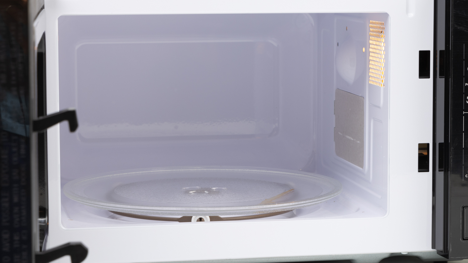 Solt 20L 700W Microwave Black GGSOMW20B