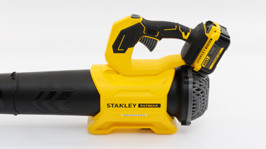 Stanley FatMax V20 18V Brushless Blower 4.0Ah Kit  SFMCBL730M1-XE