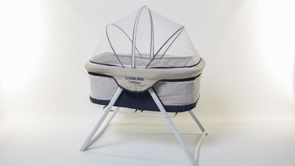 Star Kidz Compagno Deluxe Baby Bassinet (2018) carousel image
