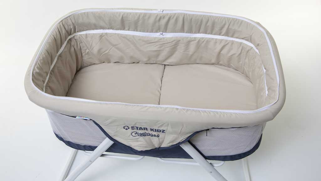 Star Kidz Compagno Deluxe Baby Bassinet (2018)