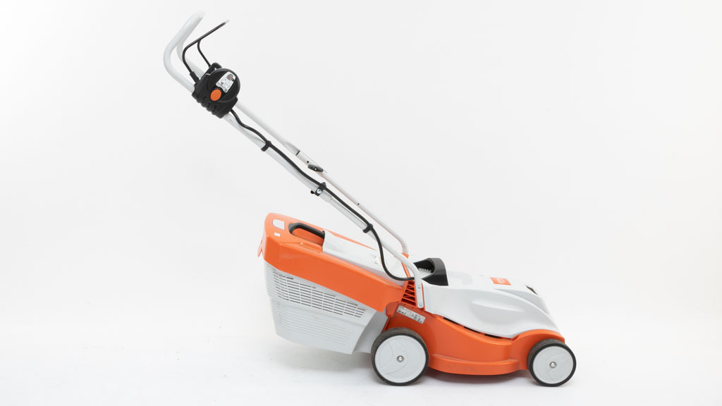 Stihl RMA 235 with AK20 and AL101