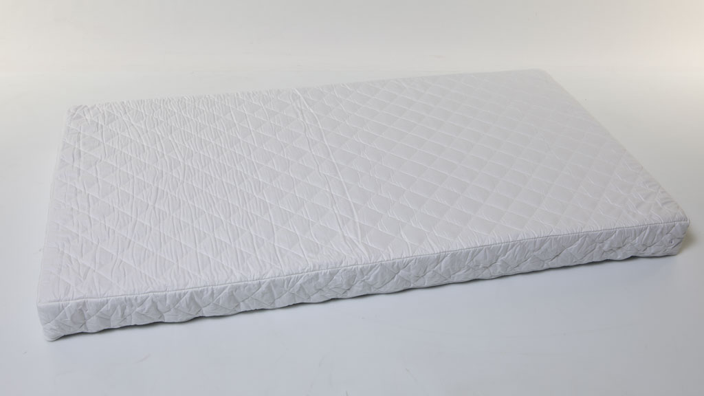 stokke home bed mattress size