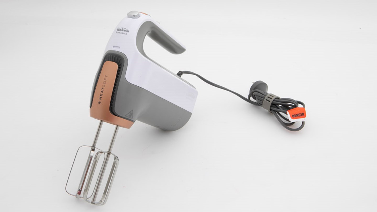 Sunbeam MixMaster with HeatSoft JM7000 Review Hand mixer CHOICE