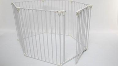 Target 3 in 1 Play Yard PY1701