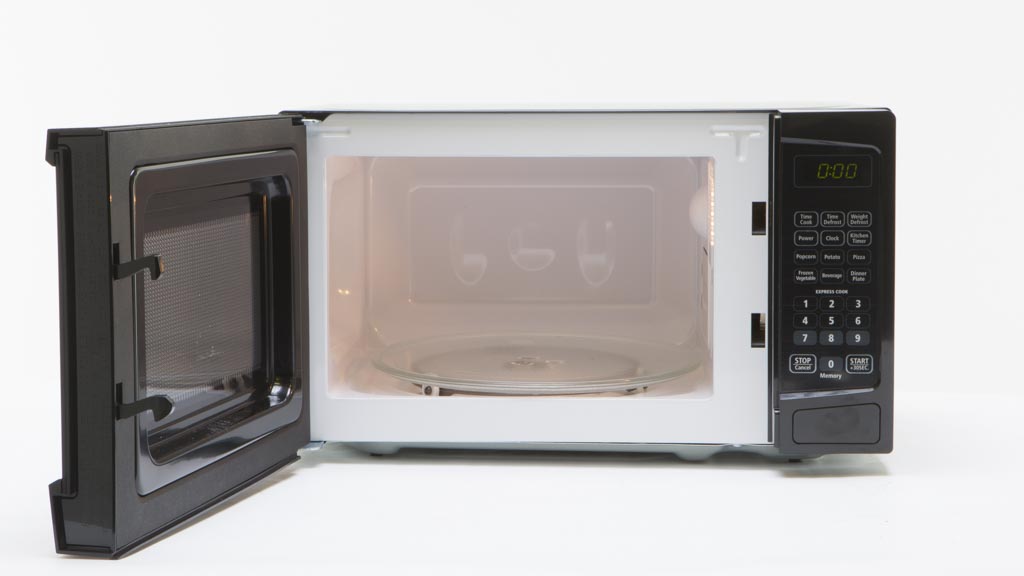 Target Essentials TESMO100 Compact Review Microwave CHOICE