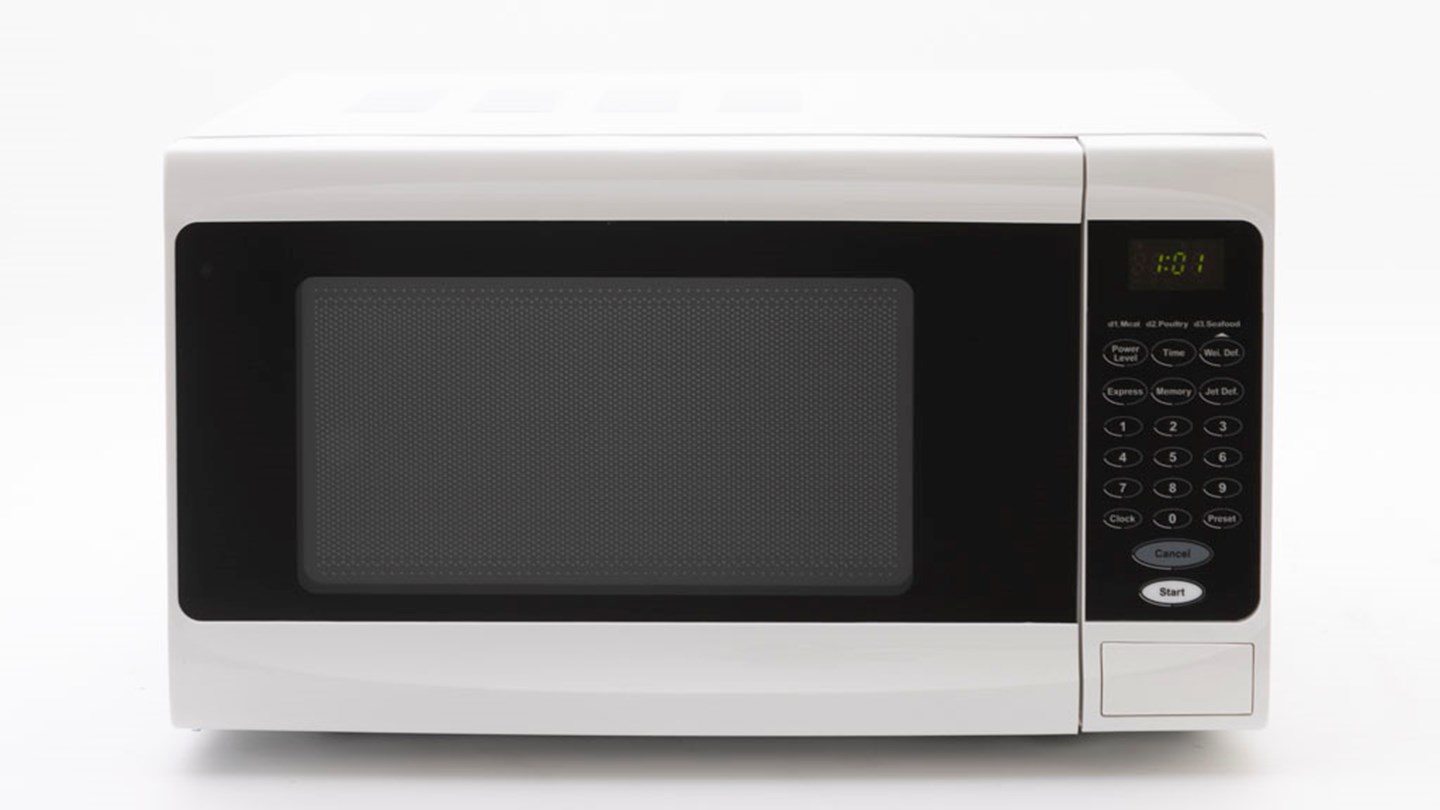 Target TESMO110 Review | Microwave | CHOICE